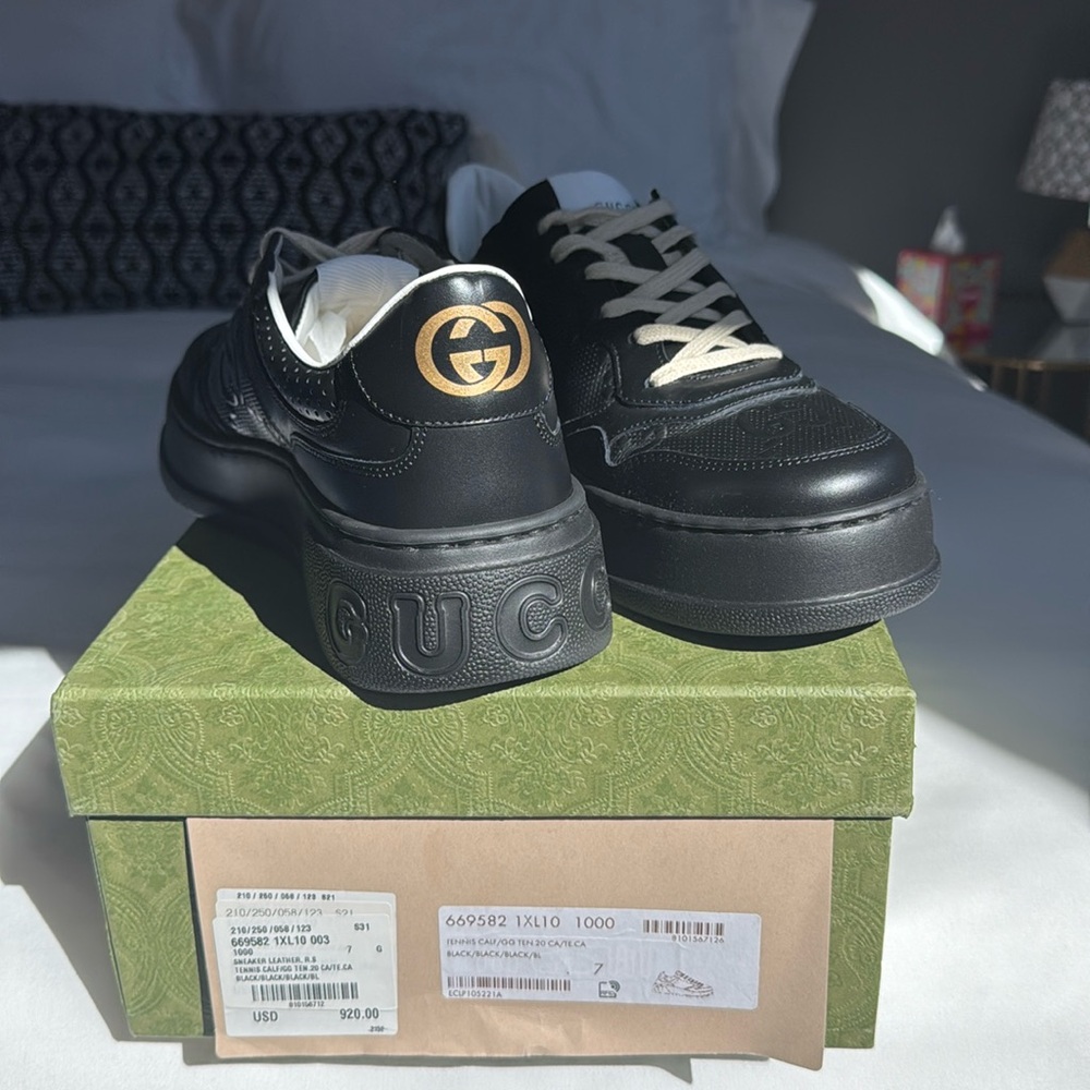 Gucci sneakers
